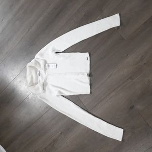 Hollister White Longsleeve Ribbed